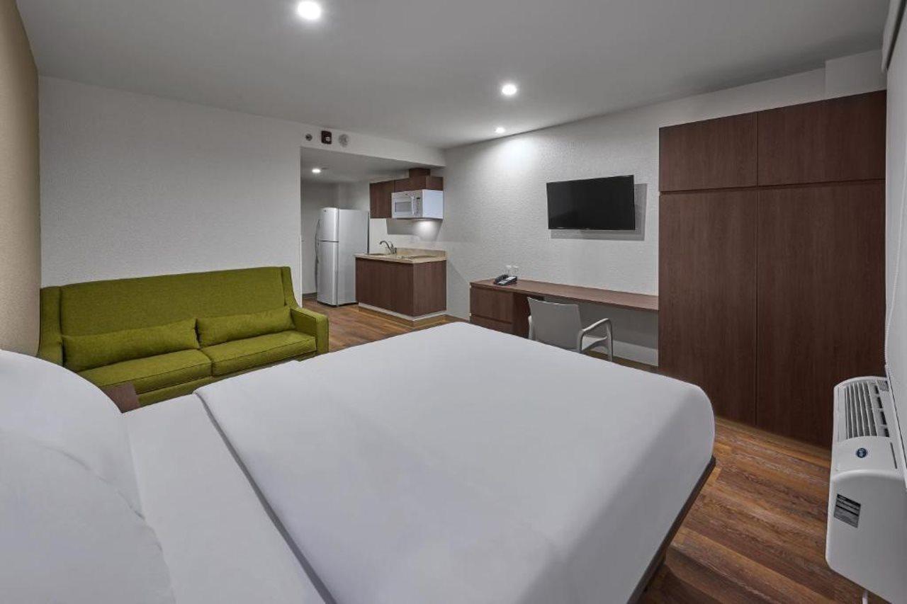 Extended Suites Queretaro Juriquilla Jurica Exteriör bild